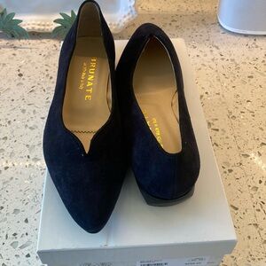Brunate Biba navy suede flats